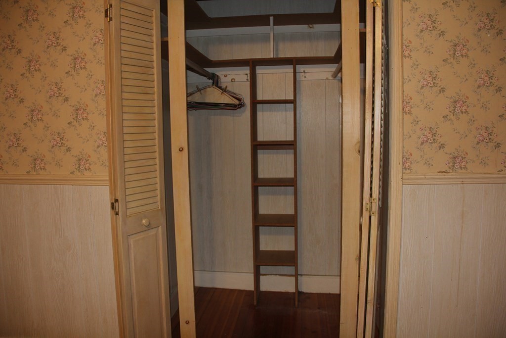 46 Rockland Street Springfield, MA 01118 - Photo 18 of 31 Gallery Image 18