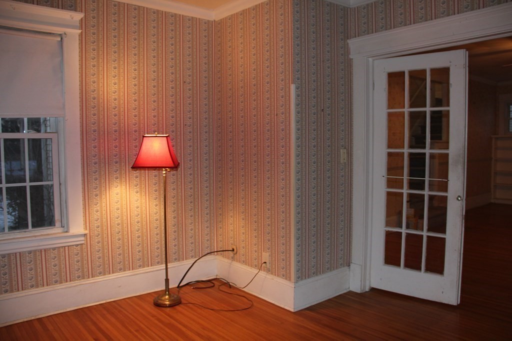46 Rockland Street Springfield, MA 01118 - Photo 7 of 31 Gallery Image 7