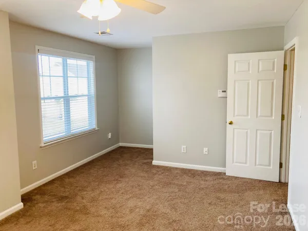 $1,950 | 8004 Strandhill Road, Huntersville, NC 28078