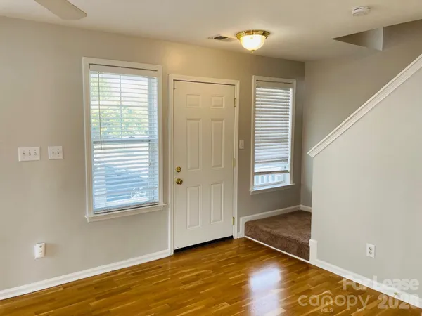 $1,950 | 8004 Strandhill Road, Huntersville, NC 28078