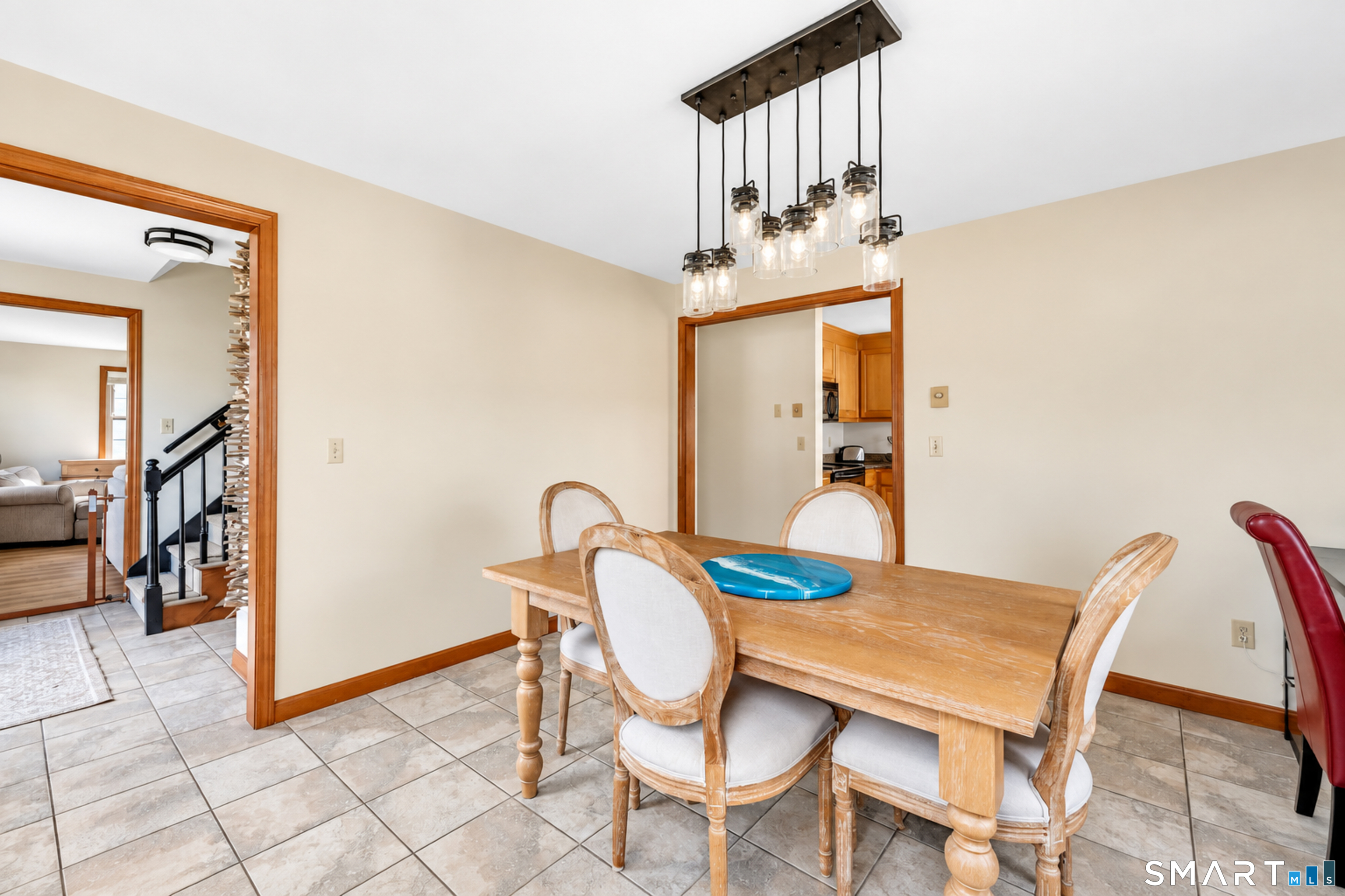 41 Springfield Road Old Lyme, CT 06371 - Photo 8 of 40 Gallery Image 8