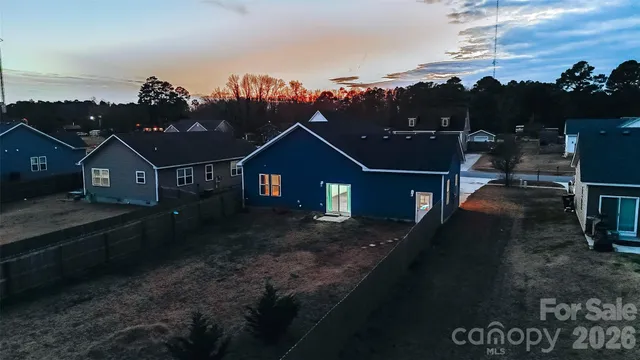 $384,900 | 121 Meadow Ridge Lane, Coinjock, NC 27923