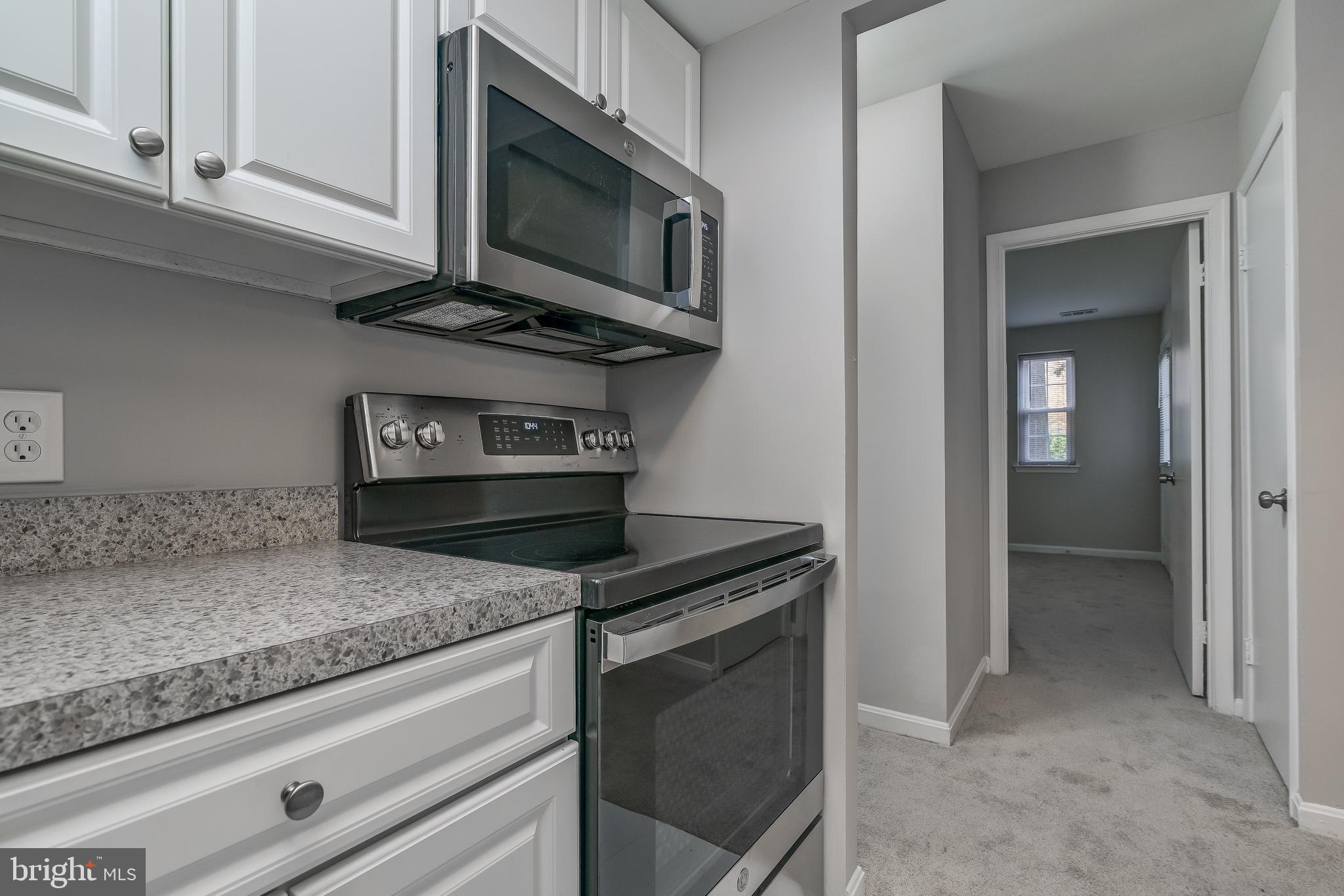 18322 Streamside Drive, Unit 104 Gaithersburg, MD 20879 - Photo 13 of 38