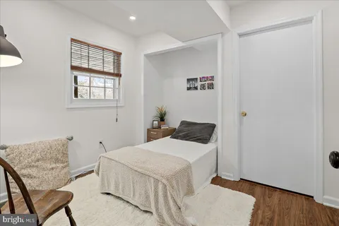 $1,100,000 | 5262 Pumphrey Drive, Fairfax, VA 22032