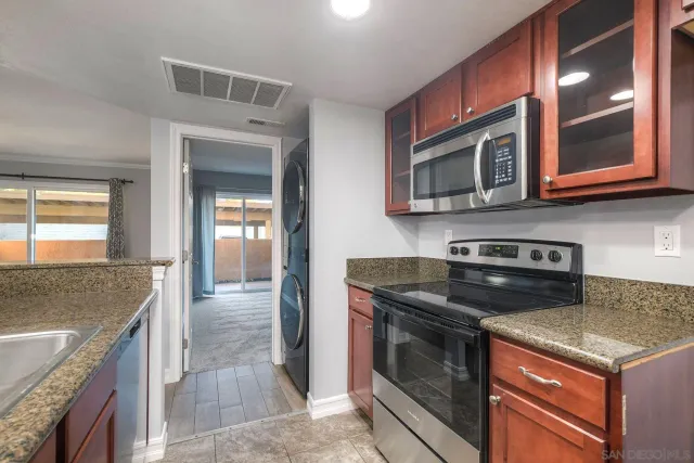 $599,000 | 15387 Maturin Drive, Unit 226, San Diego, CA 92127