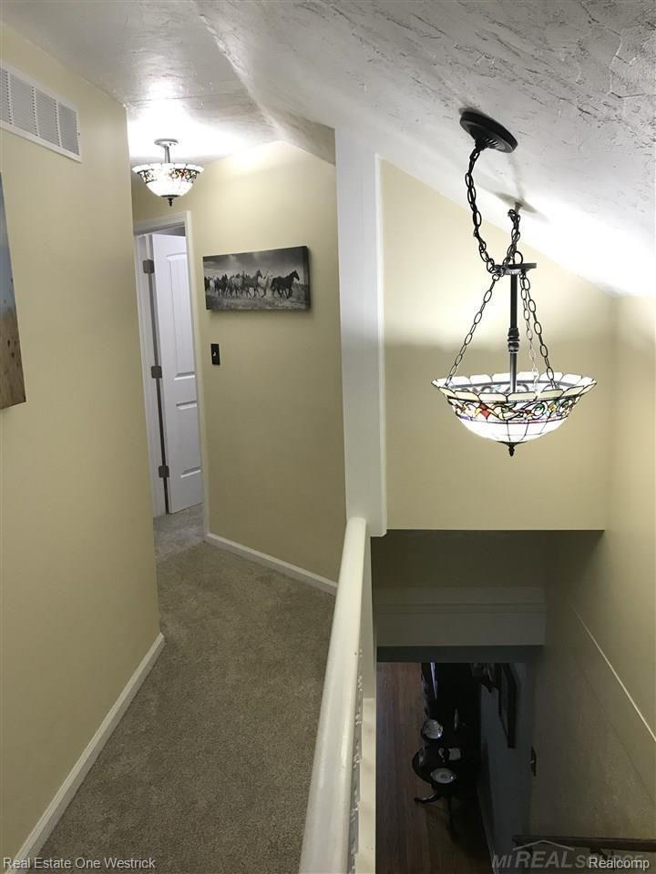 5149 Springborn Road East China, MI 48054 - Photo 5 of 17 31324577-5.JPG