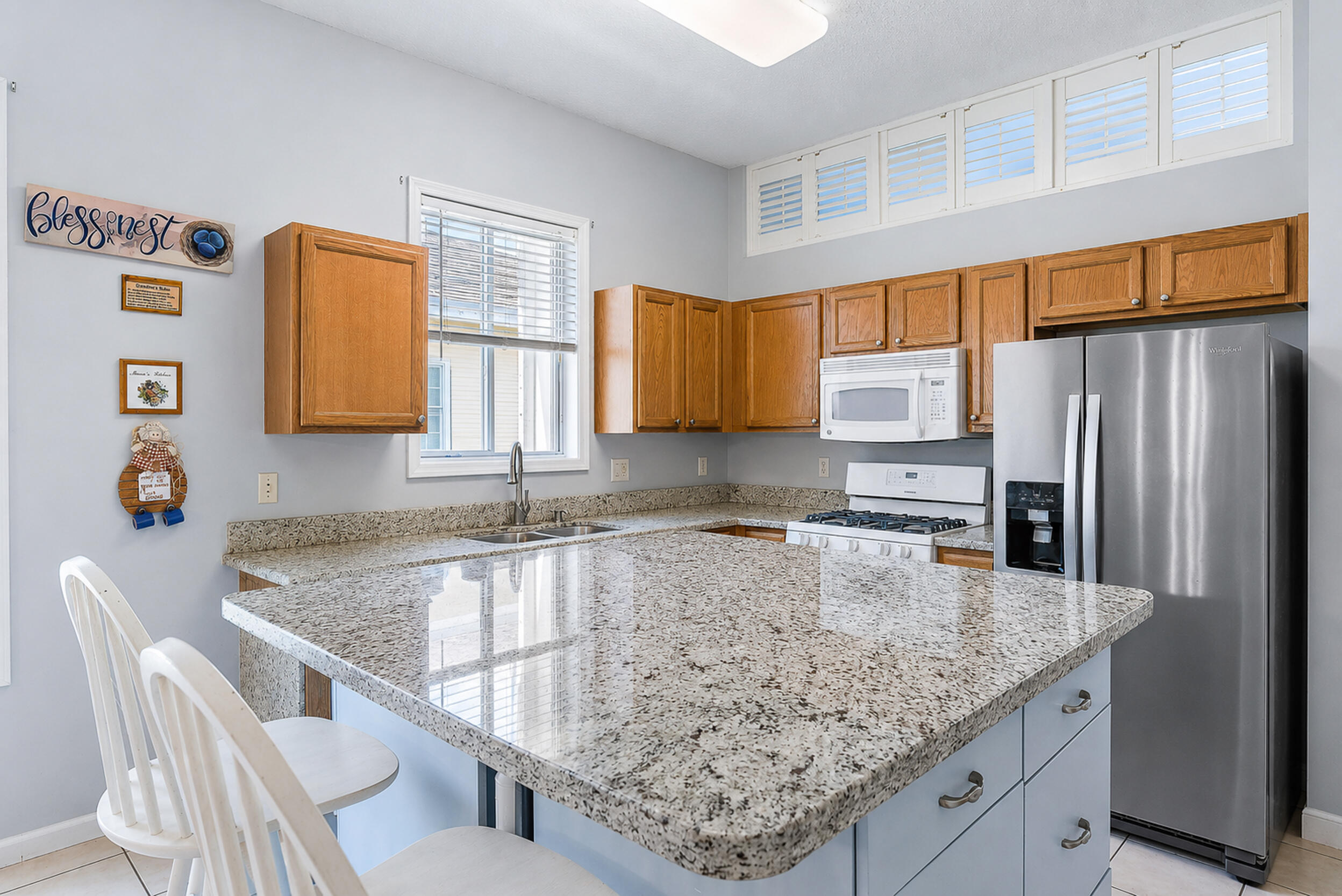 2522 Southeast Springtree Place Stuart, FL 34997 - Photo 4 of 13 Kitchen