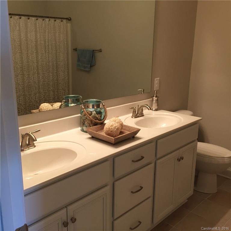 566 Brookhaven Drive Fort Mill, SC 29708 - Photo 12 of 15 Gallery Image 12