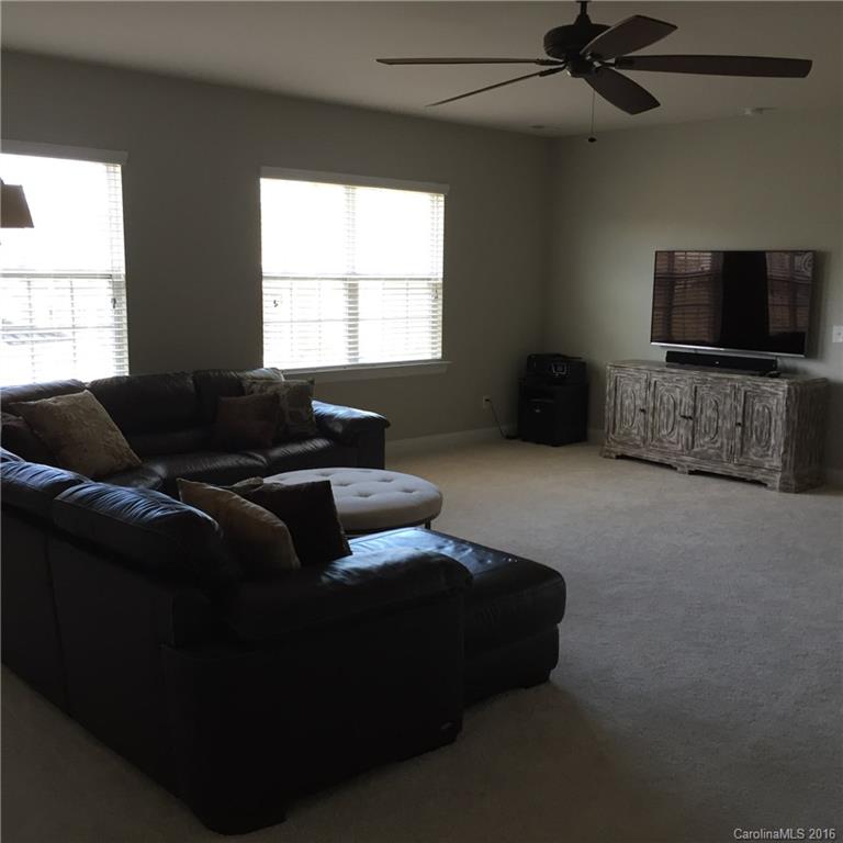 566 Brookhaven Drive Fort Mill, SC 29708 - Photo 10 of 15 Gallery Image 10