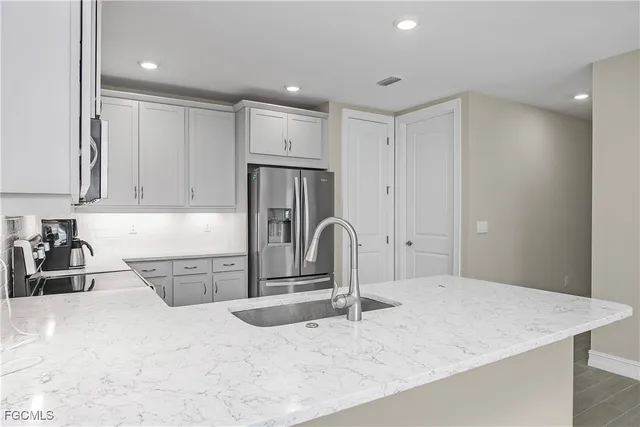 $2,500 | 21924 Milan Villas Lane, Estero, FL 33928