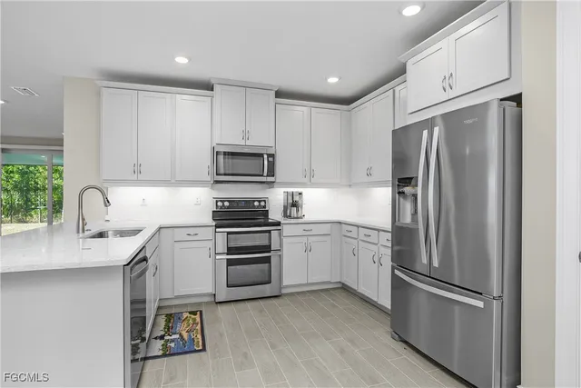 $2,500 | 21924 Milan Villas Lane, Estero, FL 33928