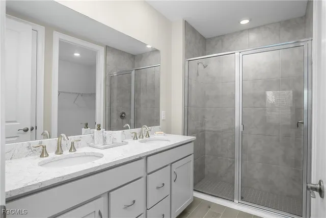 $2,500 | 21924 Milan Villas Lane, Estero, FL 33928