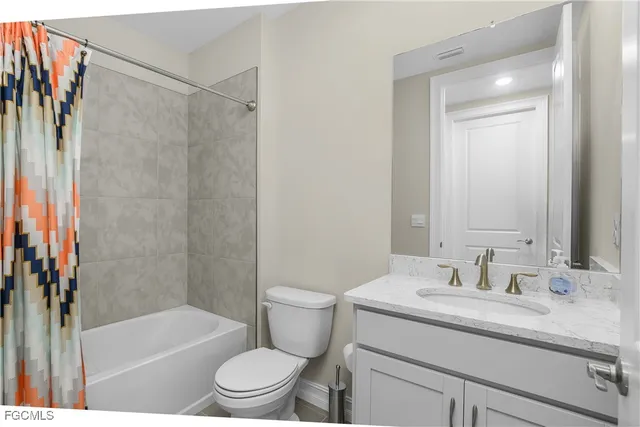 $2,500 | 21924 Milan Villas Lane, Estero, FL 33928