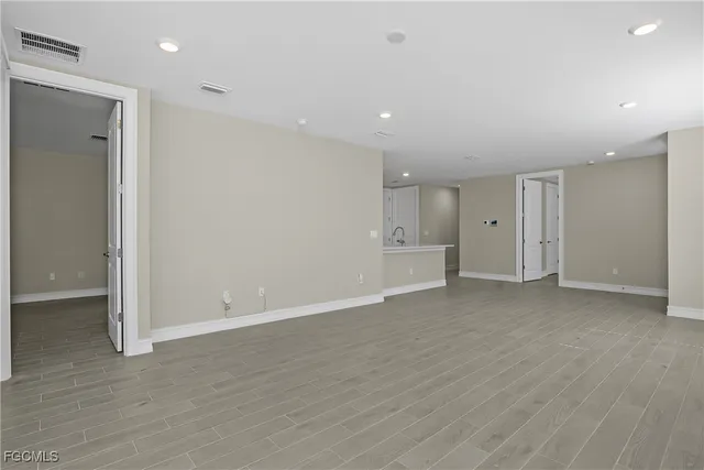 $2,500 | 21924 Milan Villas Lane, Estero, FL 33928