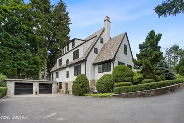 $4,500,000 | 106 Patterson Avenue, Greenwich, CT 06830