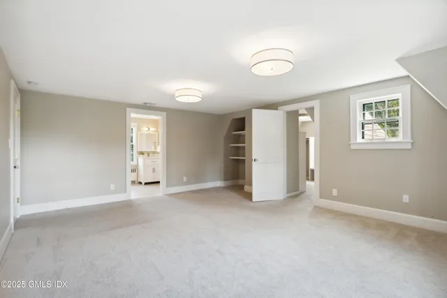 $4,500,000 | 106 Patterson Avenue, Greenwich, CT 06830