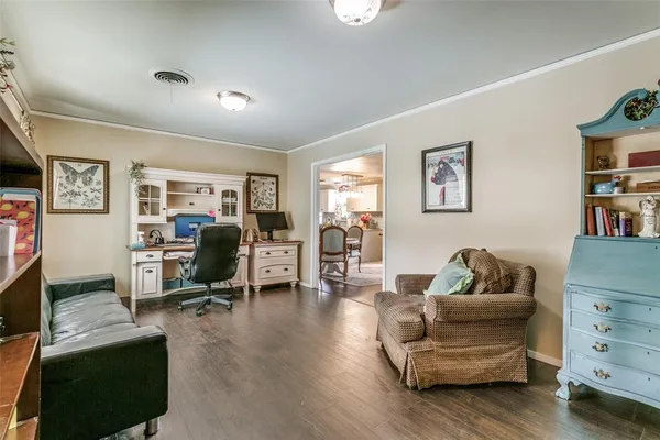 $312,000 | 209 Linda Lane, Irving, TX 75062