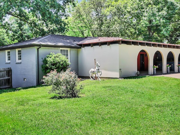 4537 Louise Creek Road Cunningham, TN 37052 - Photo 35 of 70