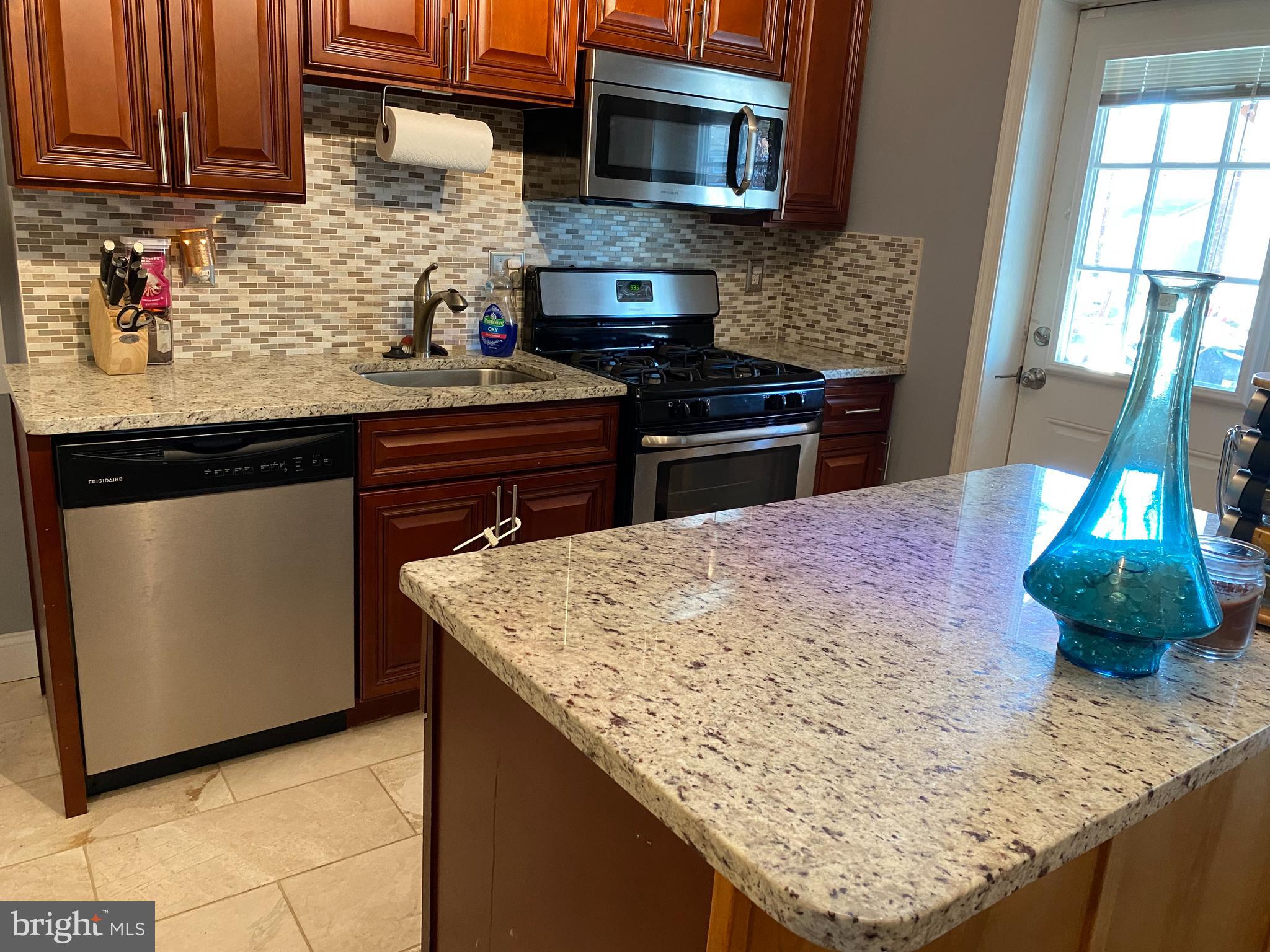 1907 Penhall Road Baltimore, MD 21222 - Photo 2 of 10