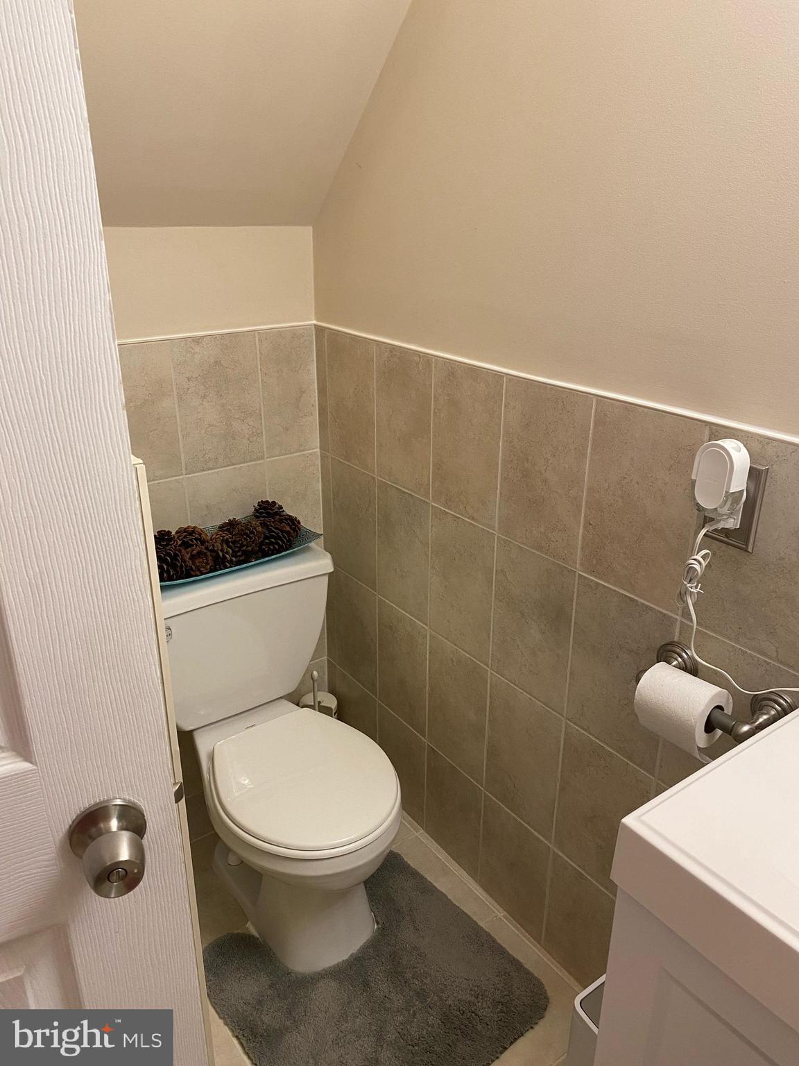 1907 Penhall Road Baltimore, MD 21222 - Photo 6 of 10