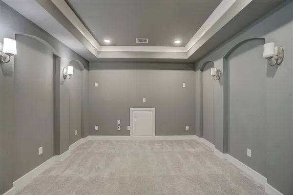 $5,599 | 126 Keechie Creek Court, Conroe, TX 77304