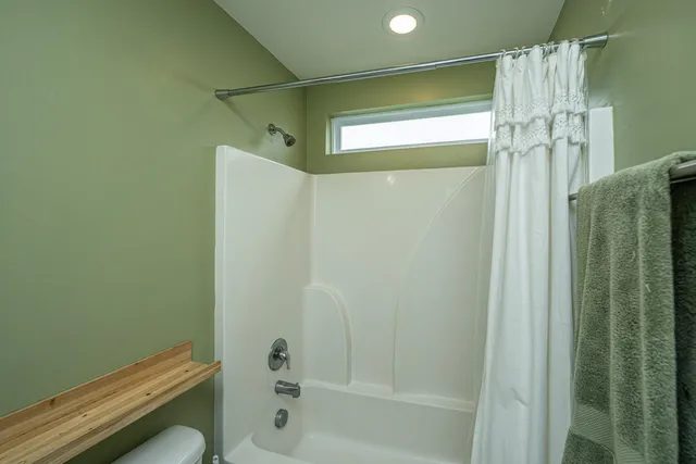 $300,000 | 170 Keaton Brook Drive, Summerville, SC 29485