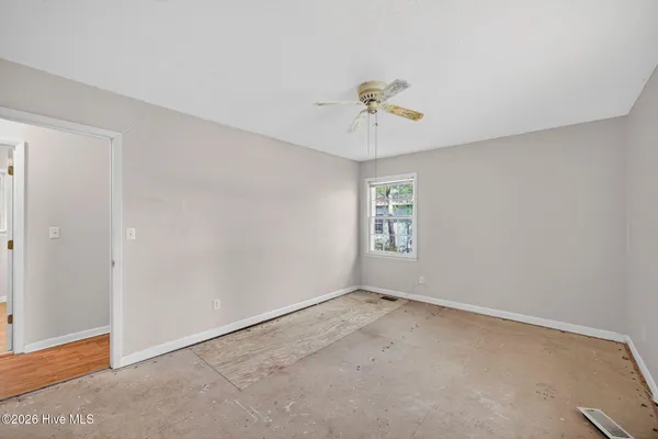 $168,900 | 703 Kristi Circle, Burgaw, NC 28425