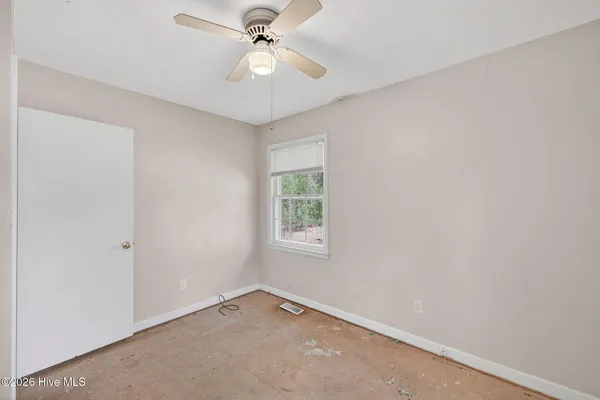 $168,900 | 703 Kristi Circle, Burgaw, NC 28425
