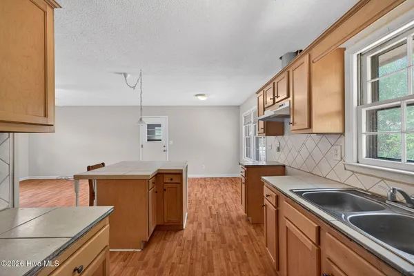 $168,900 | 703 Kristi Circle, Burgaw, NC 28425