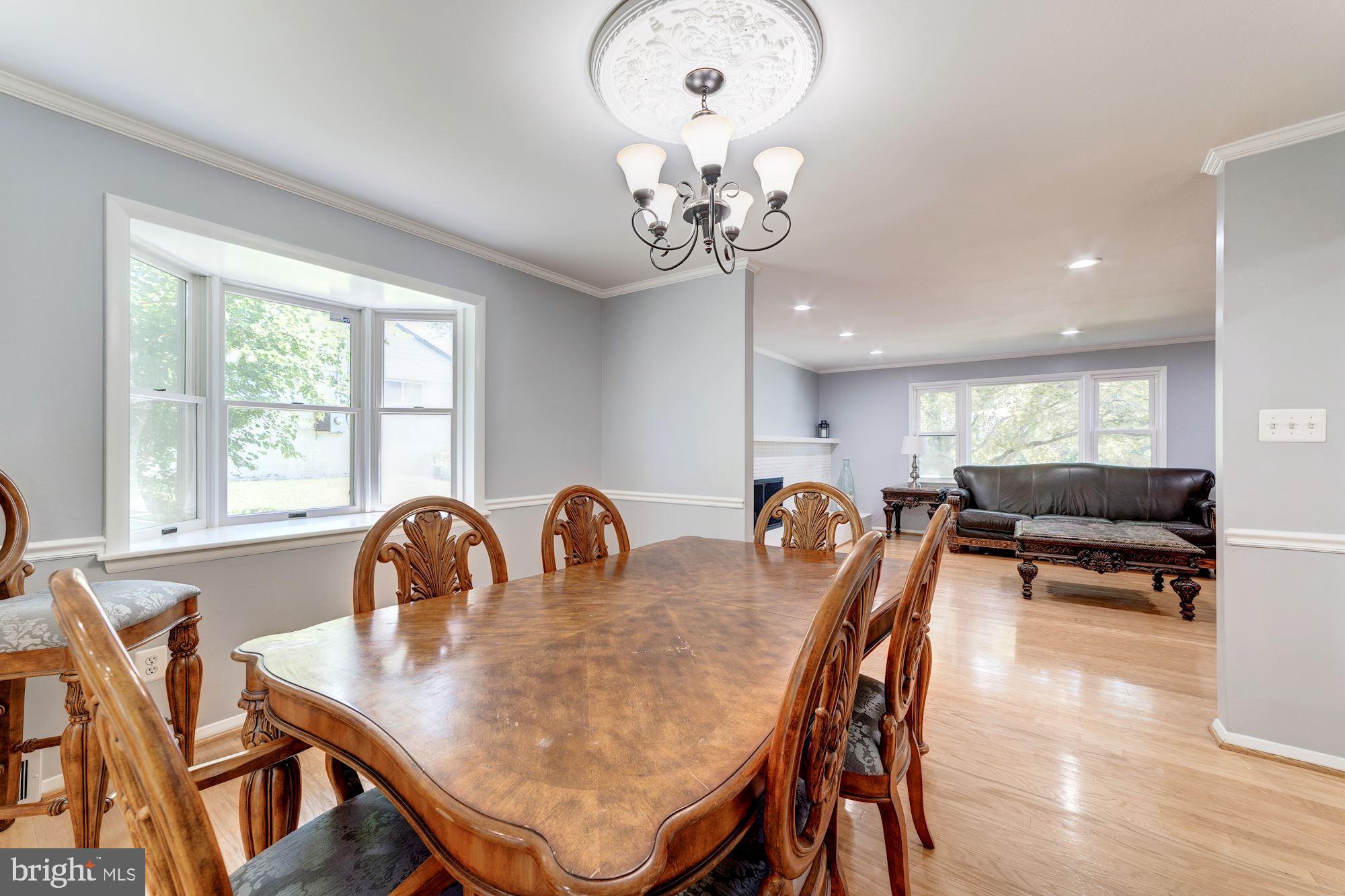 7510 June Street Springfield, VA 22150 - Photo 29 of 44 Dining room