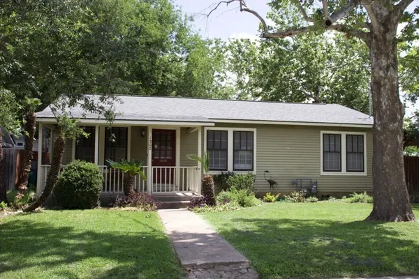 $2,800 | 1200 Alegria Road, Unit 1, Austin, TX 78757