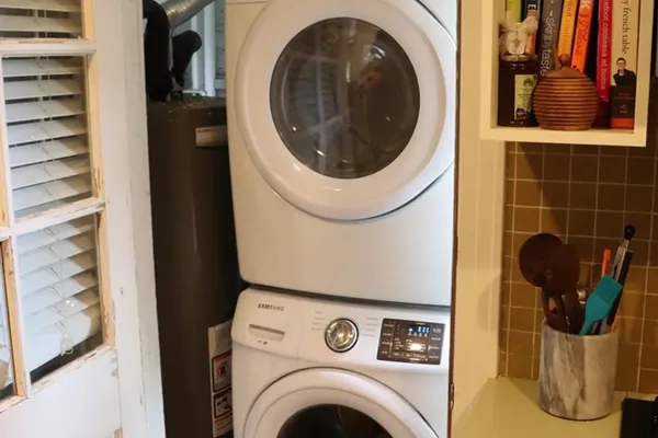 $2,800 | 1200 Alegria Road, Unit 1, Austin, TX 78757