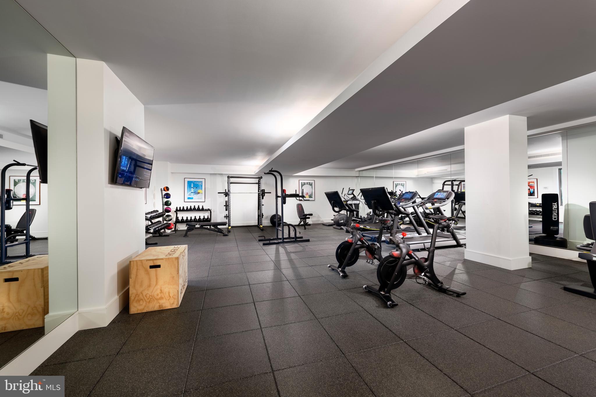 777 C Street Southeast, Unit P504 Washington, DC 20003 - Photo 12 of 38