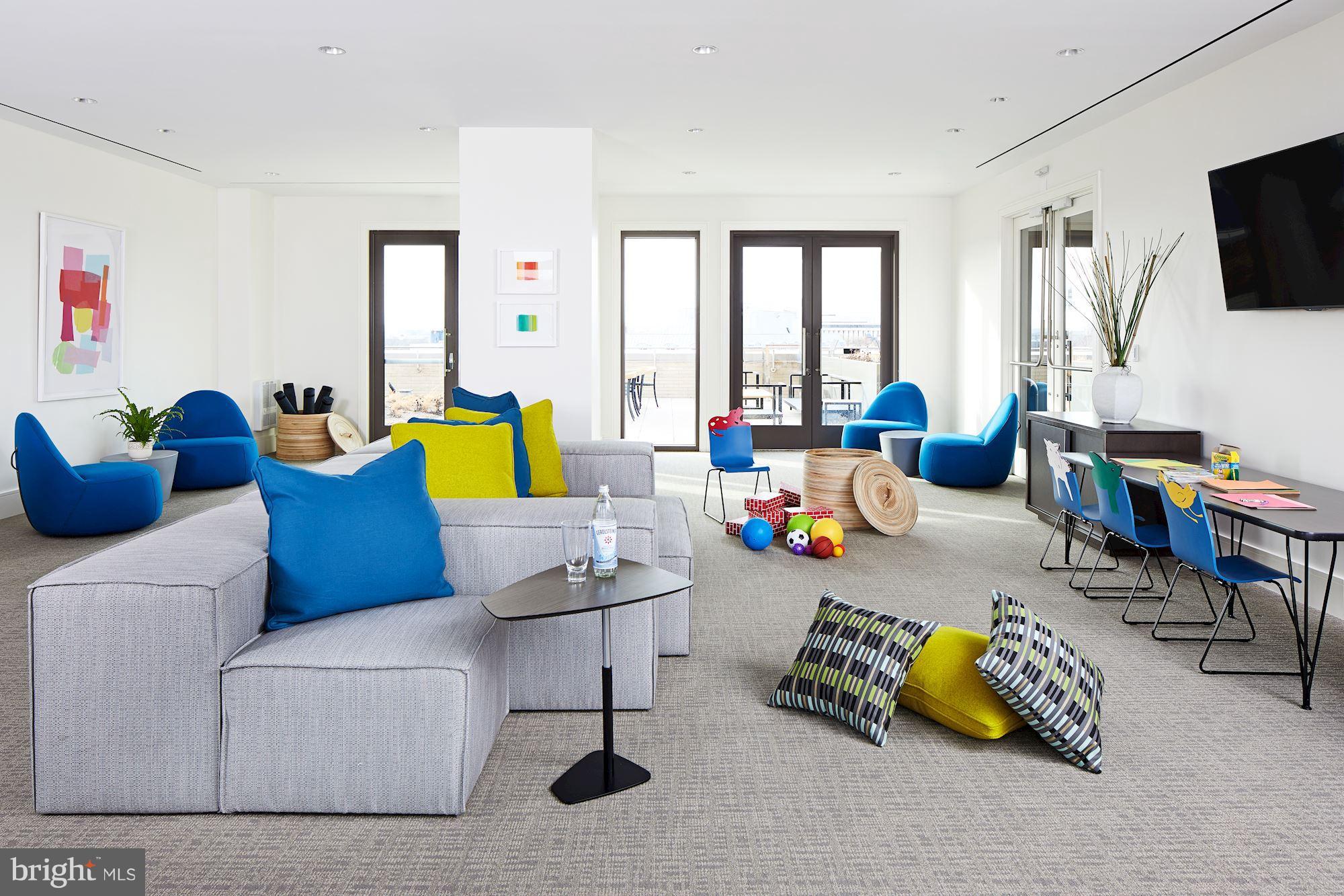 777 C Street Southeast, Unit P504 Washington, DC 20003 - Photo 17 of 38 Interior (General)