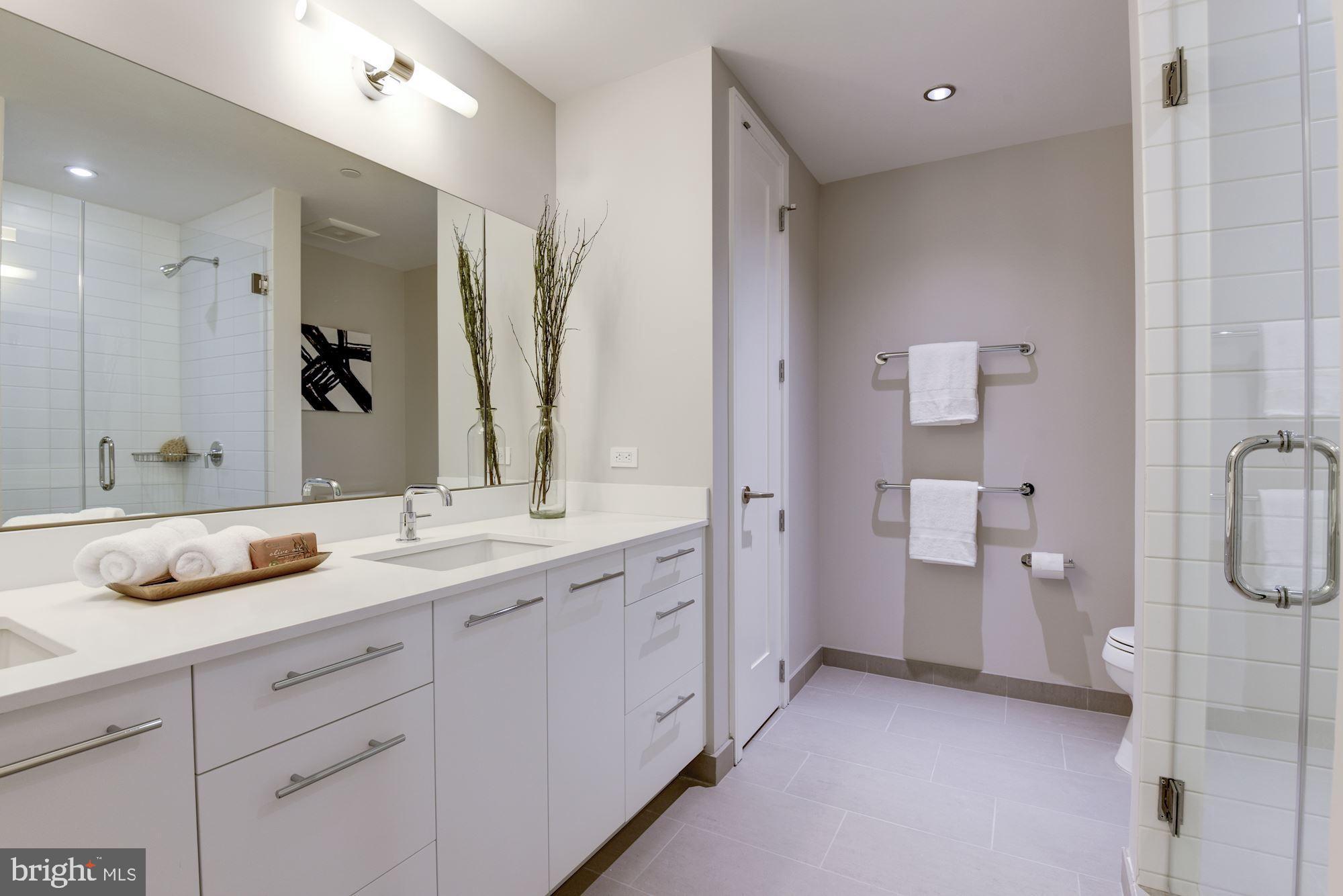 777 C Street Southeast, Unit P504 Washington, DC 20003 - Photo 28 of 38 Master Bath