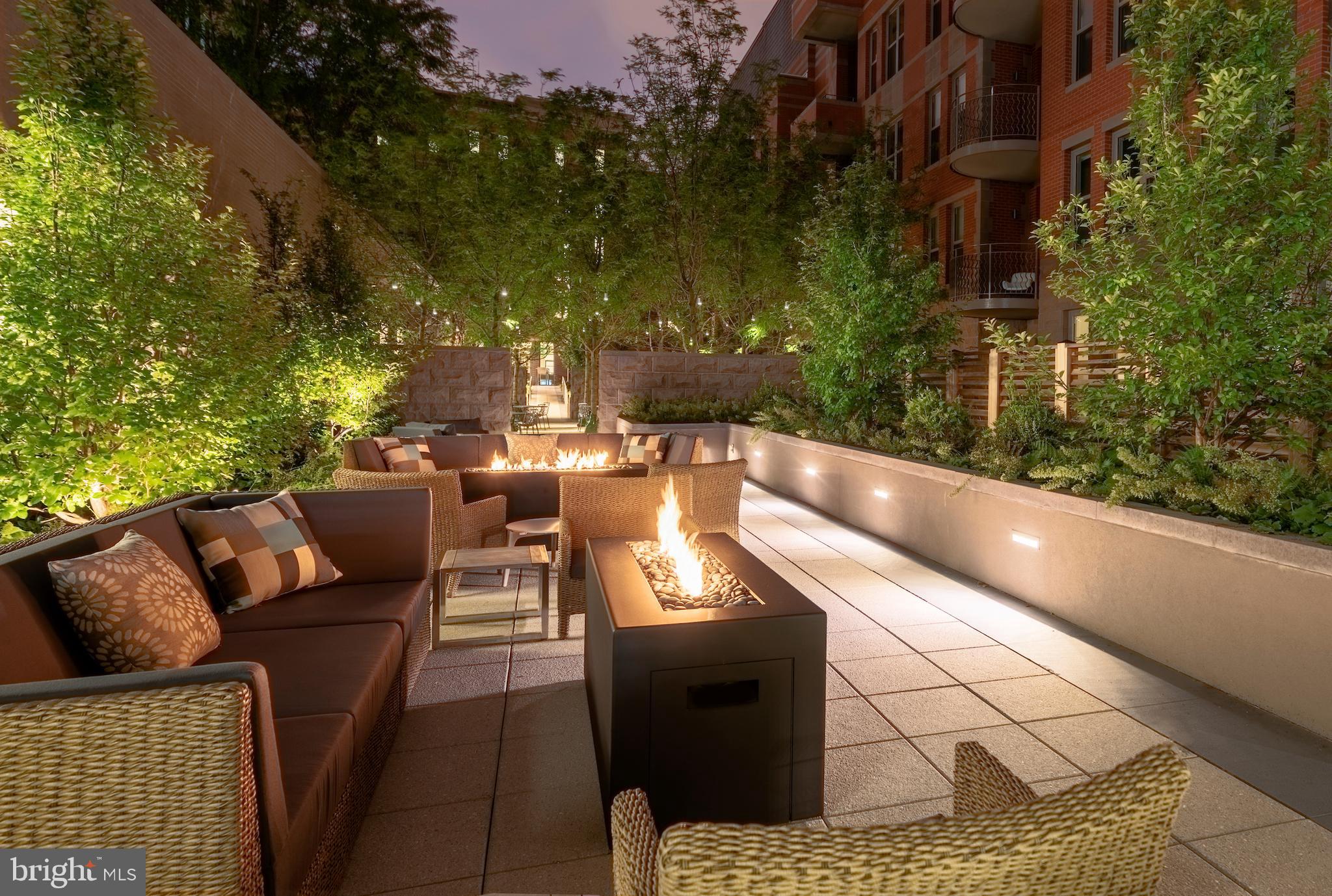 777 C Street Southeast, Unit P504 Washington, DC 20003 - Photo 6 of 38