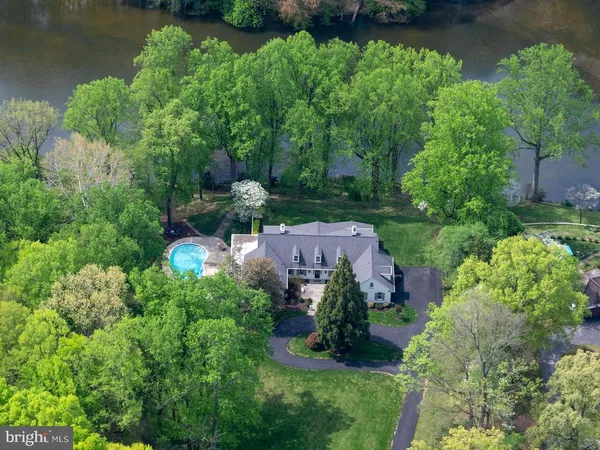 $3,895,000 | 14 Stanmore Court, Potomac, MD 20854