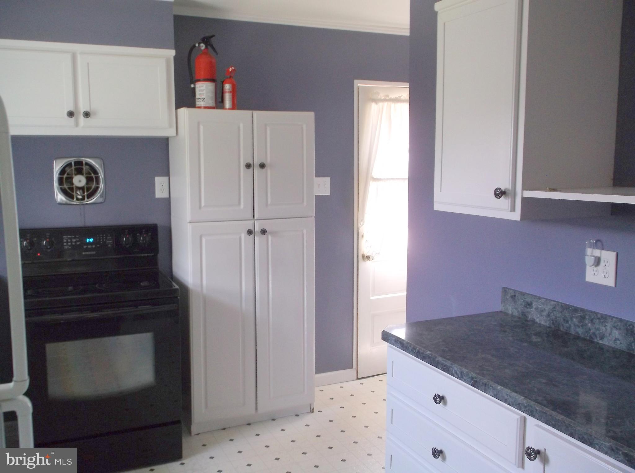 6 Old Stage Coach Road Bridgeton, NJ 08302 - Photo 11 of 23 View 2 kitchen