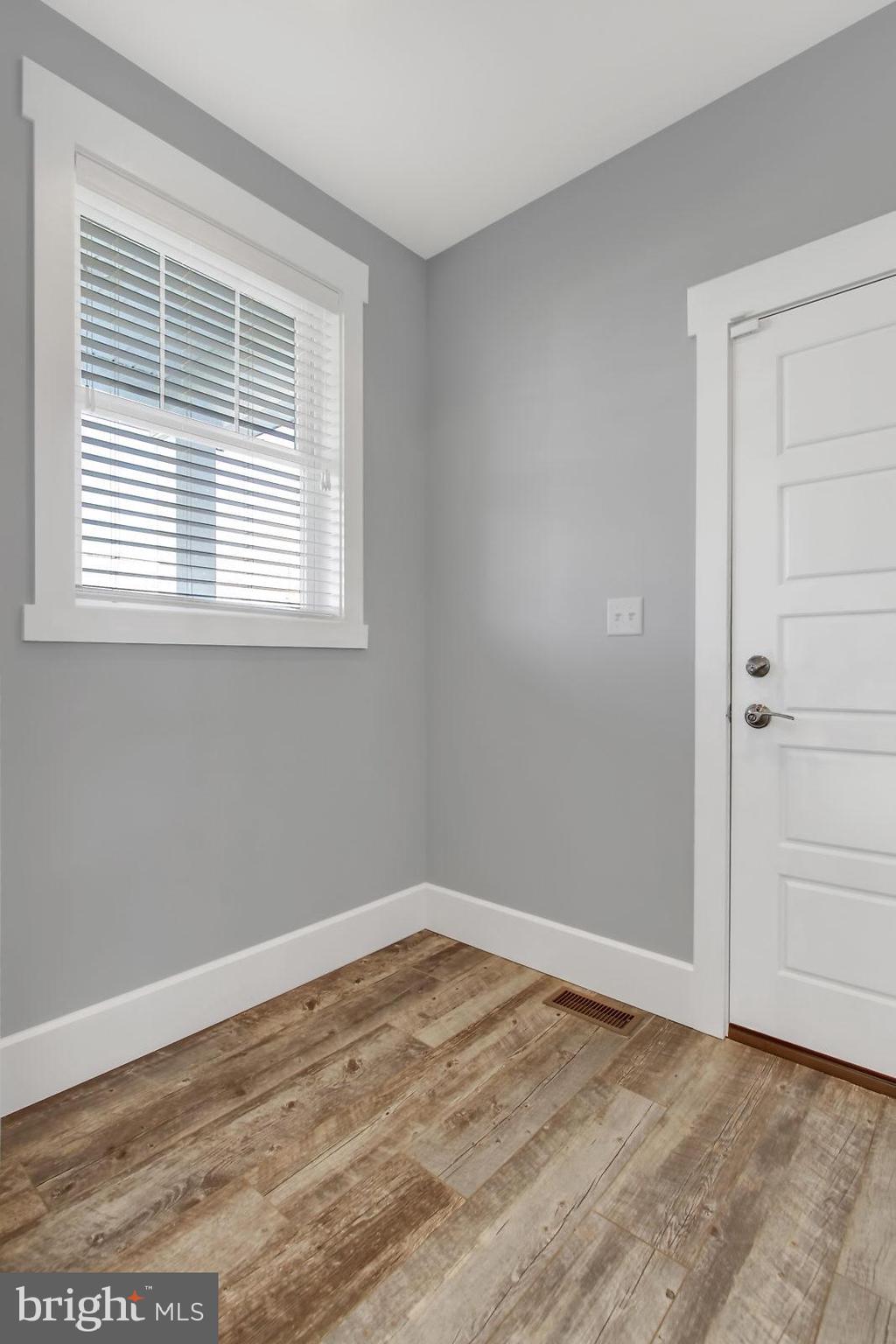 725 Pine Grove Road Hanover, PA 17331 - Photo 6 of 47