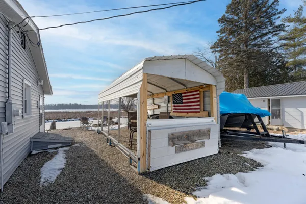 $169,900 | 17863 East Point Drive, Barryton, MI 49305