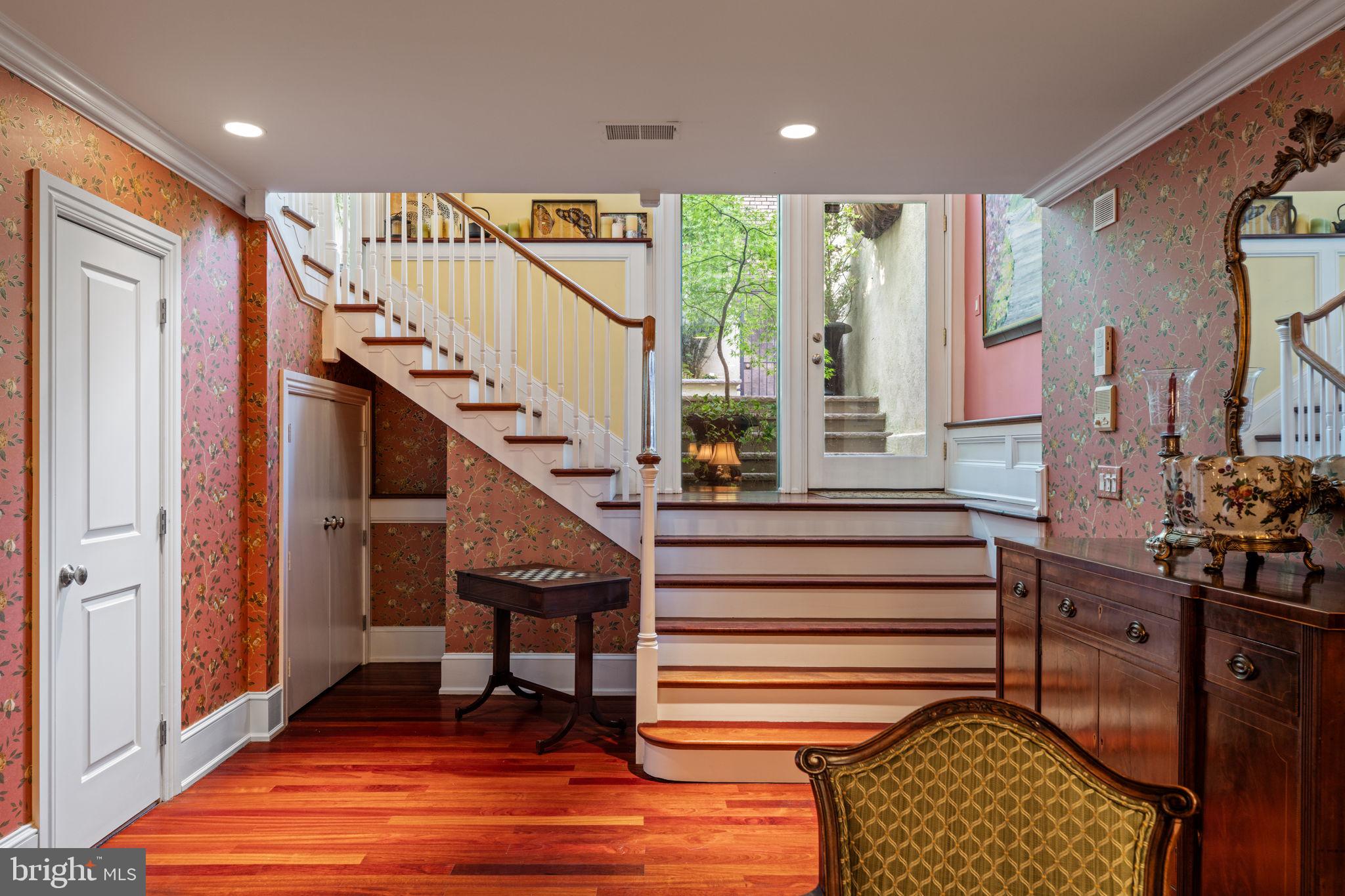 501 Pine Street Philadelphia, PA 19106 - Photo 24 of 52 a view of entryway and hall with wooden floor