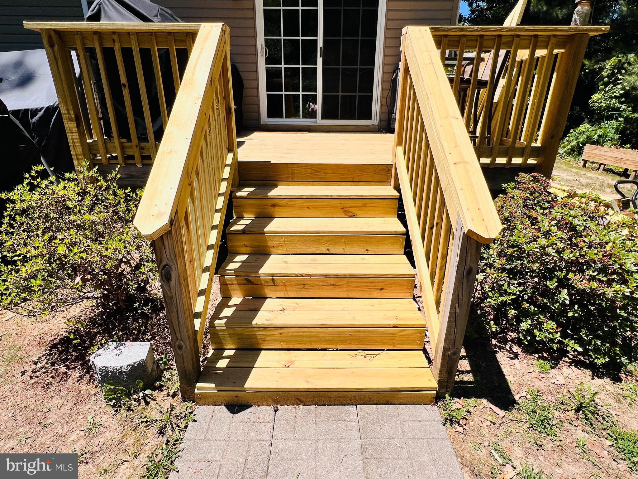 262 Rolando Drive Colonial Beach, VA 22443 - Photo 6 of 6 Updated Deck