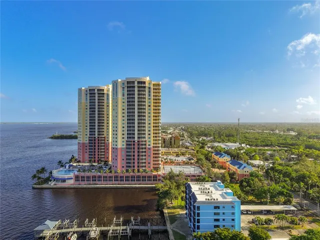 $315,000 | 2745 First Street, Unit 111, Fort Myers, FL 33916