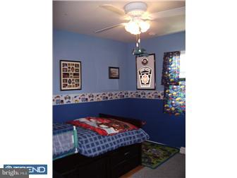 124 Wellington Road Brookhaven, PA 19015 - Photo 8 of 12 Bedroom 2