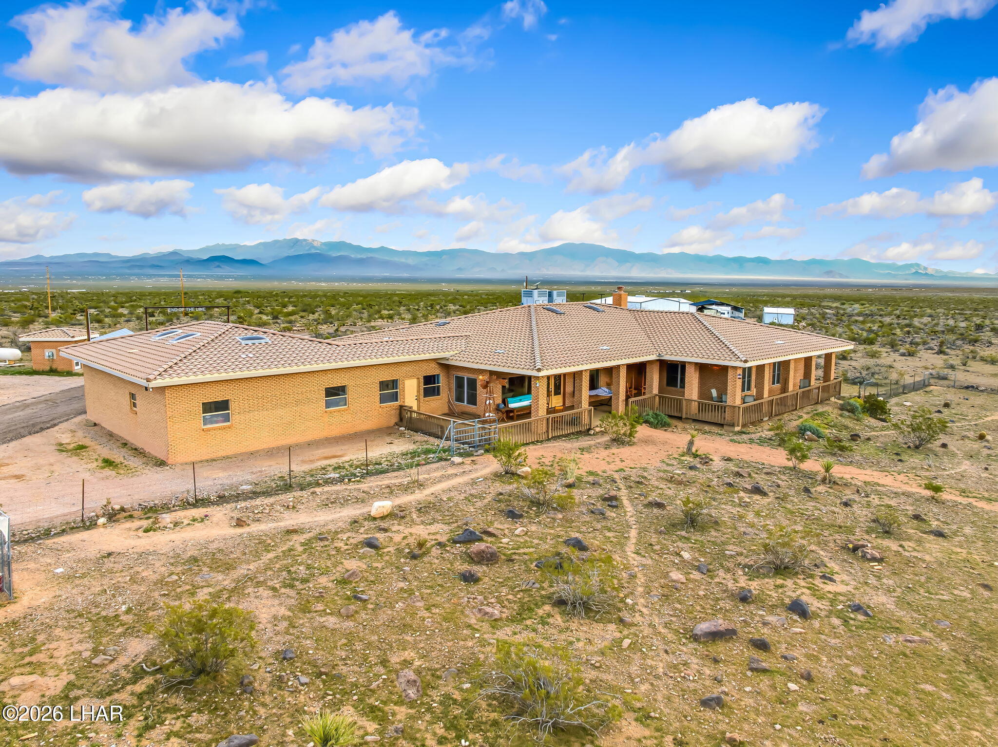 5680 Pima Road Golden Valley, AZ 86413 - Photo 3 of 102 16-web-or-mls-DJI_20260214070435_0155_D