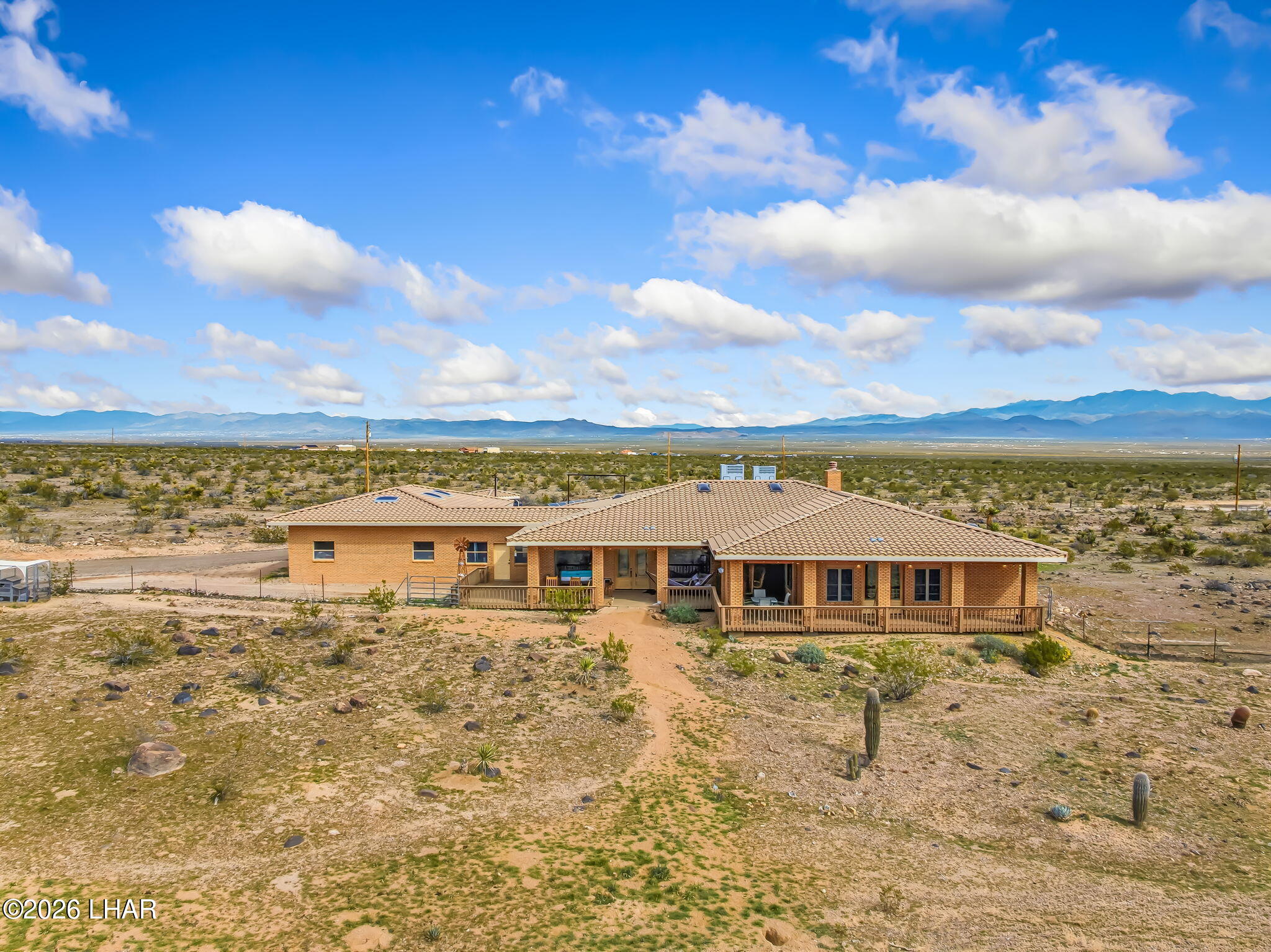 5680 Pima Road Golden Valley, AZ 86413 - Photo 81 of 102 12-web-or-mls-DJI_20260214042533_0134_D