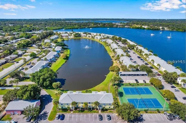 $2,600 | 3837 Pompano Drive Southeast, Unit 3837(FURNISHED), St. Petersburg, FL 33705