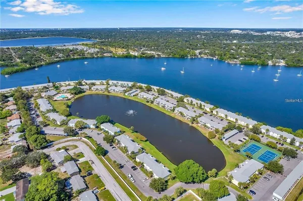 $2,600 | 3837 Pompano Drive Southeast, Unit 3837(FURNISHED), St. Petersburg, FL 33705