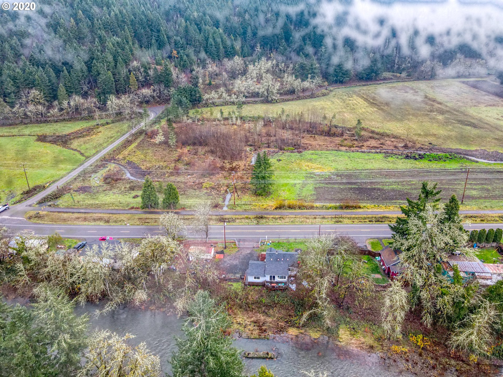 37520 Row River Road Dorena, OR 97434 - Photo 7 of 22 Gallery Image 7