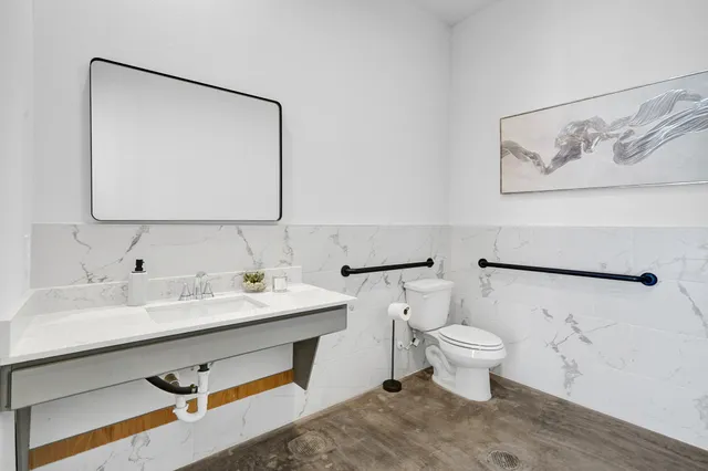 $2,100 | 38634 Spur 149 Road, Unit 15B, Magnolia, TX 77354